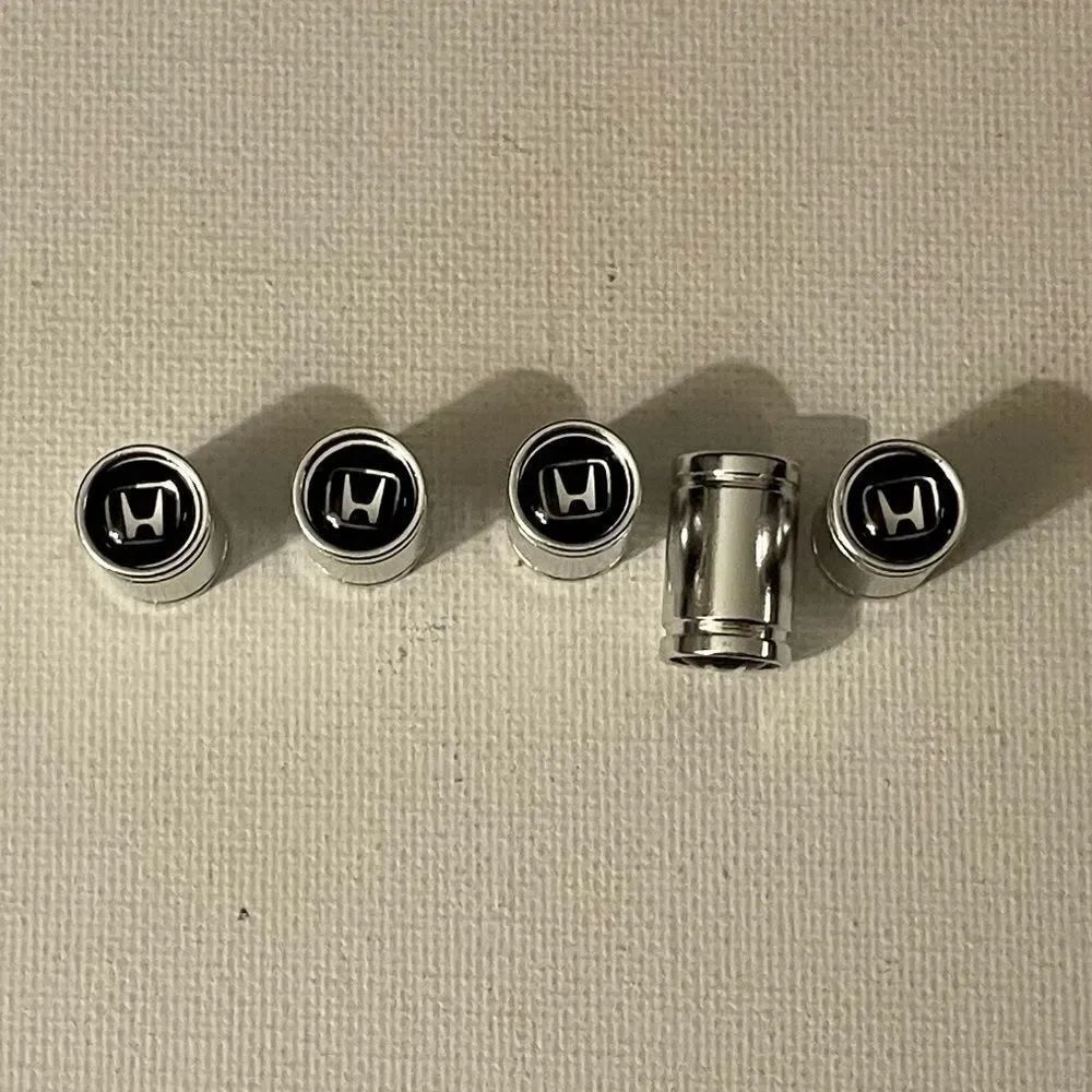 Honda Logo valve Stem caps in Silver set of 5 NWT